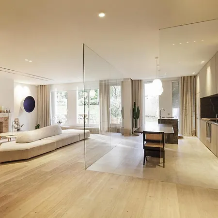 Apartment Elegant Pied -a - Terre Parisien V38 *