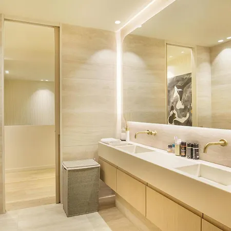 Elegant Pied -a - Terre Parisien V38 Paris
