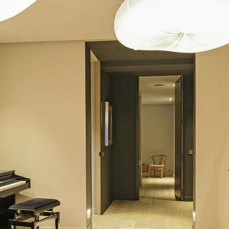Apartment Elegant Pied -a - Terre Parisien V38 *
